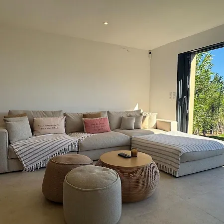 Villa Saphir - Sea View, Access And Pool