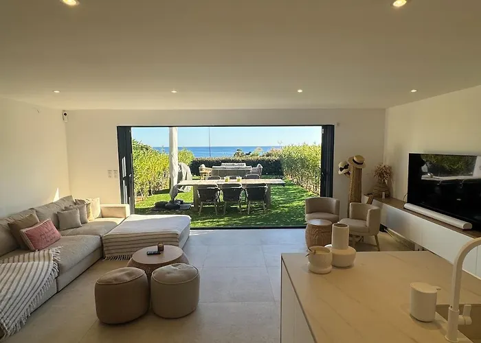 Saphir - Sea View, Access And Pool