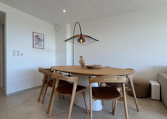 Βίλα Saphir - Sea View, Access And Pool Σαιντ-Μαξίμ